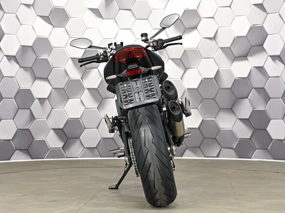 2022 Ducati Monster 937, чёрный, 879000 рублей - вид 5