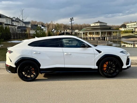 2022 Lamborghini Urus I, белый, 28500000 рублей - вид 4