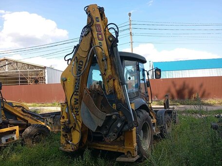 2022 New Holland B80B, жёлтый, 5320000 рублей, вид 3