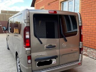 2017 Opel Vivaro Long B, серый, 2320000 рублей, вид 4
