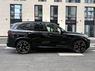 2025 BMW X5 30d IV (G05/G18) Рестайлинг, чёрный, 17000000 рублей, вид 5