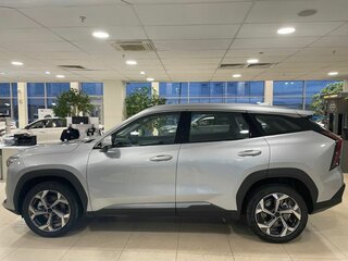 2026 Geely Atlas II, серебристый, 4119990 рублей, вид 5