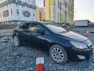 2011 Opel Astra J, чёрный, 630000 рублей, вид 3