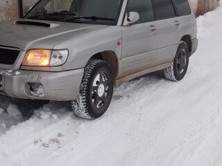 2000 Subaru Forester I Рестайлинг, серый, 389999 рублей, вид 1