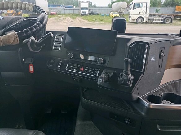 2023 Sinotruk Sitrak C7H MAX, белый - вид 18