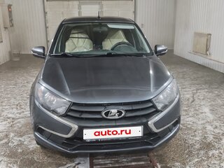 2018 Lada (ВАЗ) Granta I Рестайлинг, серебристый, 600000 рублей, вид 1