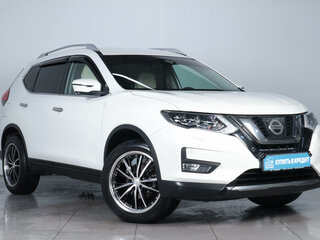 2018 Nissan X-Trail III Рестайлинг, белый, 2449000 рублей, вид 1