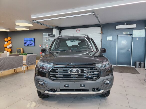 2026 Lada (ВАЗ) Niva Travel I Рестайлинг, чёрный, 1814000 рублей - вид 1