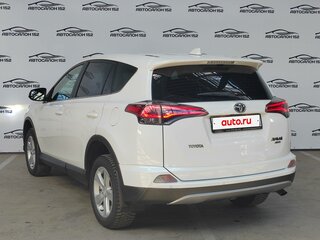 2017 Toyota RAV4 IV (XA40) Рестайлинг, белый, 2199000 рублей, вид 3