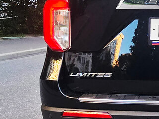 2020 Ford Explorer VI, чёрный, 4900000 рублей, вид 2