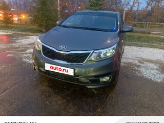 2015 Kia Rio III Рестайлинг, серый, 950000 рублей, вид 2