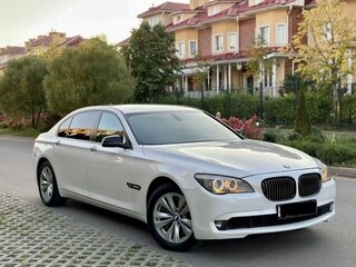 2011 BMW 7 серии Long 750Li xDrive V (F01/F02/F04), белый, 1450000 рублей, вид 4