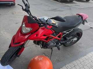2011 Ducati Hypermotard, красный, 410000 рублей, вид 3
