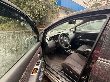 2013 Nissan Tiida I Рестайлинг, коричневый, 670000 рублей, вид 5