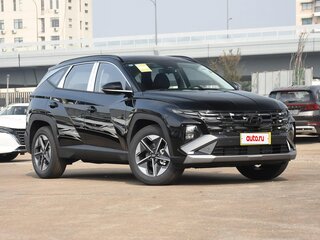 2025 Hyundai Tucson IV Рестайлинг, чёрный, 3800000 рублей, вид 2