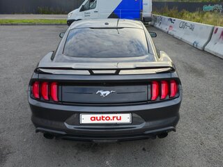 2018 Ford Mustang VI Рестайлинг, серый, 3350000 рублей, вид 5