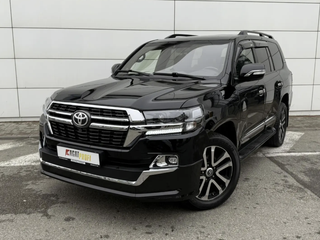 2013 Toyota Land Cruiser 200 Series Рестайлинг 1, чёрный, 3900000 рублей, вид 1