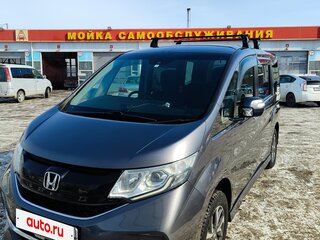 2017 Honda Stepwgn Spada V, серый, 1880000 рублей, вид 1