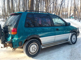 1994 Mitsubishi RVR I, зелёный, 175000 рублей, вид 3