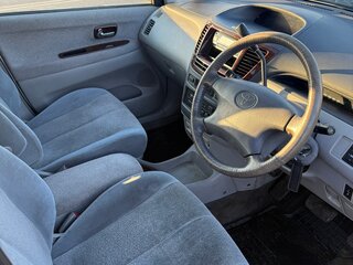 1998 Toyota Nadia, серый, 330000 рублей, вид 5