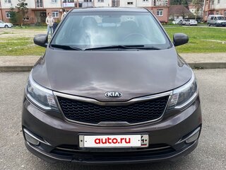 2015 Kia Rio III Рестайлинг, коричневый, 950000 рублей, вид 2