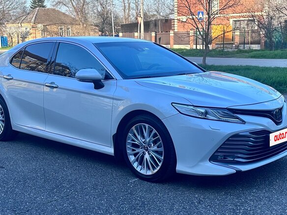 2019 Toyota Camry VIII (XV70), белый, 2750000 рублей - вид 5