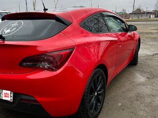 2014 Opel Astra GTC J Рестайлинг, красный, 700000 рублей, вид 4