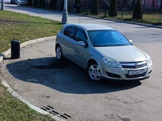 2007 Opel Astra H, серебристый, 560000 рублей, вид 1