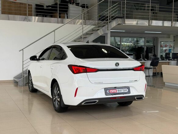 2023 Changan Eado Plus I, белый, 1679900 рублей - вид 4