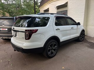 2013 Ford Explorer Sport V, белый, 1730000 рублей, вид 4