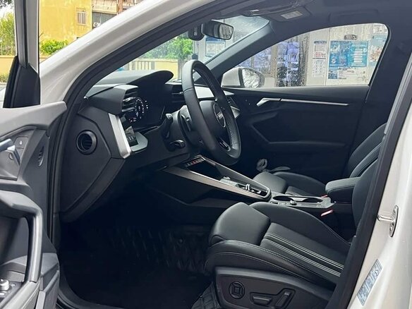 2024 Audi A3 Sportback 35 TFSI IV (8Y), белый, 1750000 рублей - вид 15