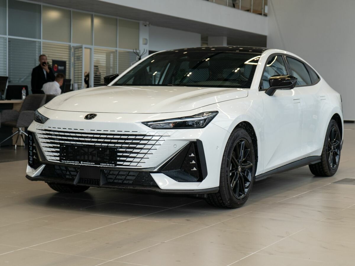 Открыть фотографии: Changan UNI-V I