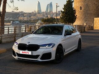 2019 BMW 5 серии 520d xDrive VII (G30/G31/G38), белый, 3150000 рублей, вид 1