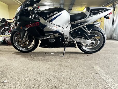 2000 Suzuki GSX-R 750, серый, 450000 рублей, вид 3