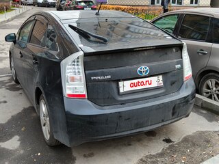 2010 Toyota Prius III (XW30), чёрный, 900000 рублей, вид 5