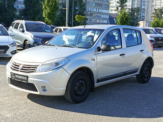2012 Renault Sandero I, серебристый, 440000 рублей, вид 1