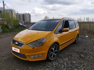 2014 Ford Galaxy II Рестайлинг, жёлтый, 680000 рублей, вид 1