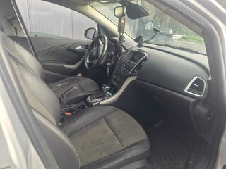 2013 Opel Astra J Рестайлинг, серый, 620000 рублей, вид 4