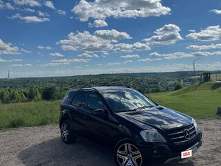 2011 Mercedes-Benz M-Класс 300 II (W164) Рестайлинг, чёрный, 1650000 рублей, вид 3