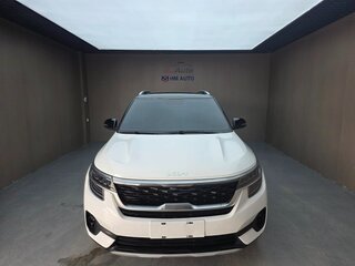 2022 Kia KX3, белый, 1268000 рублей, вид 2