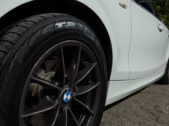 2008 BMW 1 серии 116i I (E81/E82/E87/E88) Рестайлинг, белый, 740000 рублей - вид 2