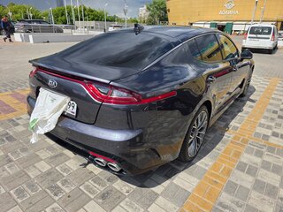 2019 Kia Stinger I, серый, 2000000 рублей, вид 5