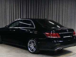 2013 Mercedes-Benz E-Класс 200 IV (W212, S212, C207) Рестайлинг, чёрный, 1599000 рублей, вид 4
