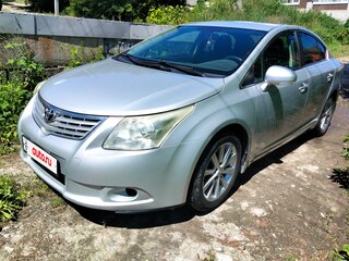 2011 Toyota Avensis III Рестайлинг, серебристый, 1500000 рублей, вид 1