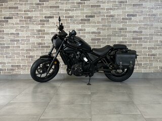 2022 Honda CMX 1100 Rebel, чёрный, 1011000 рублей, вид 2
