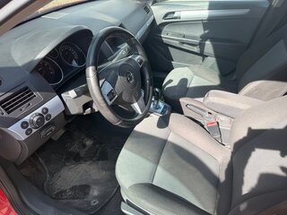 2005 Opel Astra H, красный, 220000 рублей, вид 5