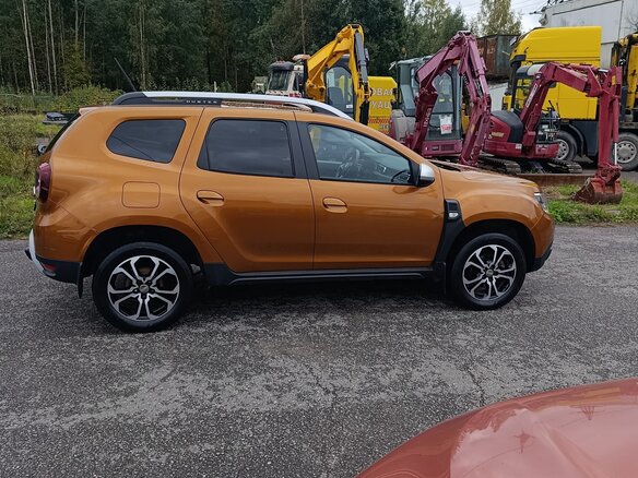 2021 Renault Duster II, оранжевый - вид 1