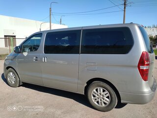 2018 Hyundai H-1 II Рестайлинг 2, серый, 2280000 рублей, вид 5