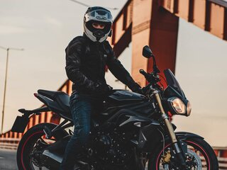 2013 Triumph Street Triple, чёрный, 570000 рублей, вид 2