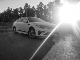 2019 Kia Optima IV Рестайлинг, белый, 1195000 рублей, вид 1